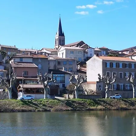 Maison Vue Sur L'Eau Avec Jardin La Coulee Douce Saint-Pierre-de-Boeuf Exterior photo