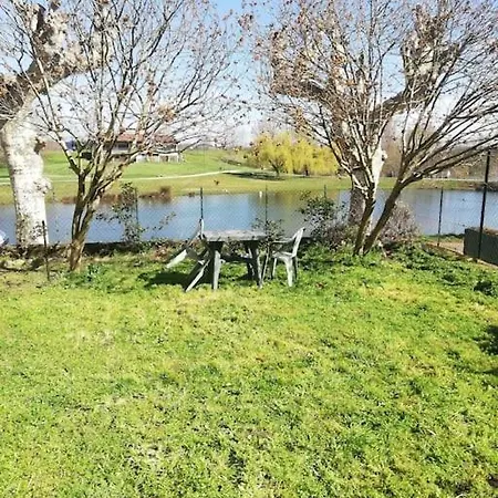 Maison Vue Sur L'Eau Avec Jardin La Coulee Douce Saint-Pierre-de-Boeuf Exterior photo