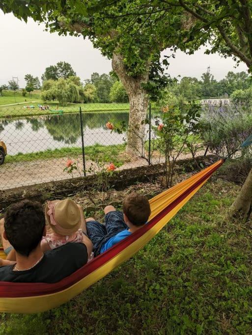Maison Vue Sur L'eau Avec Jardin La Coulee Douce Holiday home
